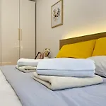 Apartmán Frankfurt Messe Business - Messe South Gate Located Across Street