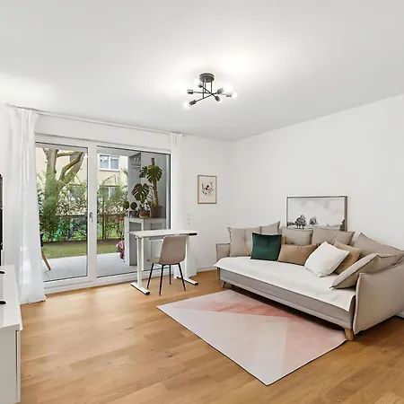 Daire Frankfurt Messe Business - Messe South Gate Located Across Street *
