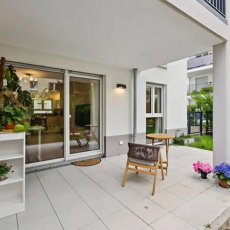 Apartament Frankfurt Messe Garden Business *